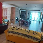 Giardino D'estate - Con Piscina 度假居