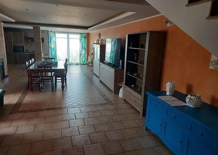 Giardino D'estate - Con Piscina Vakantiehuis *