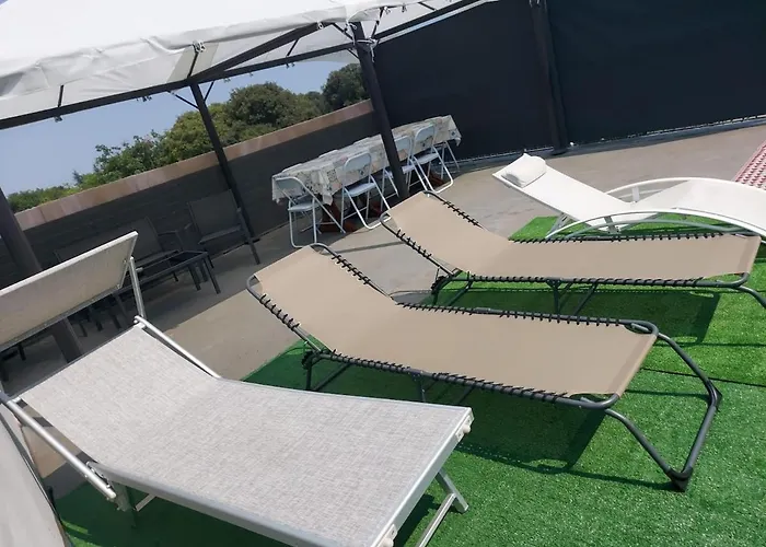 Vakantiehuis Giardino D'estate - Con Piscina Zafferana Etnea