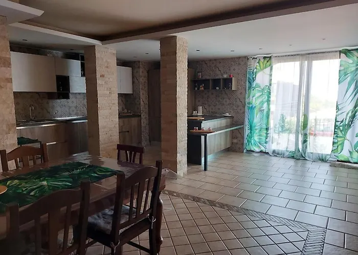 Giardino D'estate - Con Piscina *