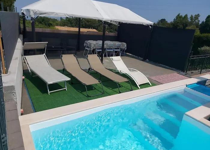 Giardino D'estate - Con Piscina Vakantiehuis *